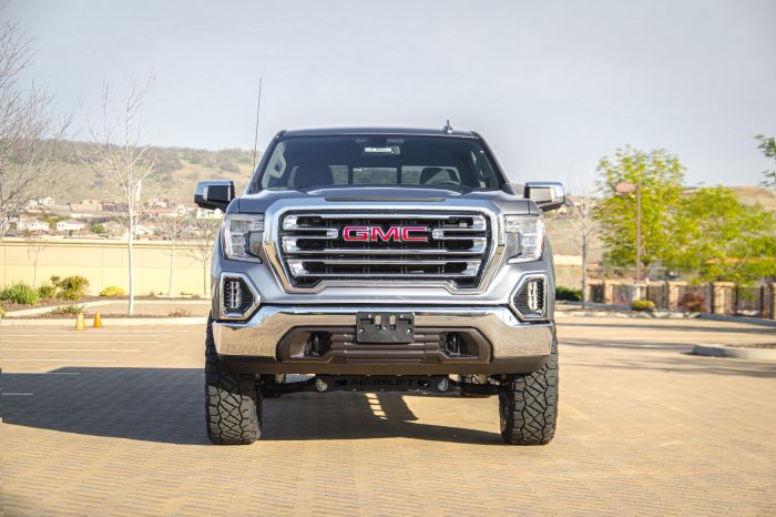 ReadyLift 44-39606 - Full-Size Lift Kits